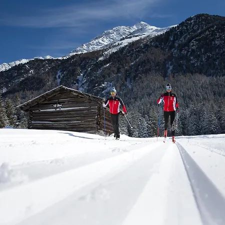 Rifugio Ghiacciaio Dei Forni * Valfurva