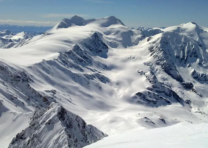Rifugio Ghiacciaio Dei Forni ヴァルフルヴァ