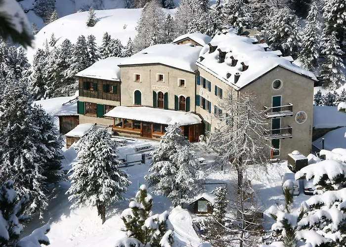Rifugio Ghiacciaio Dei Forni ホテル ヴァルフルヴァ