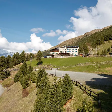 Hotel Rifugio Forni Valfurva